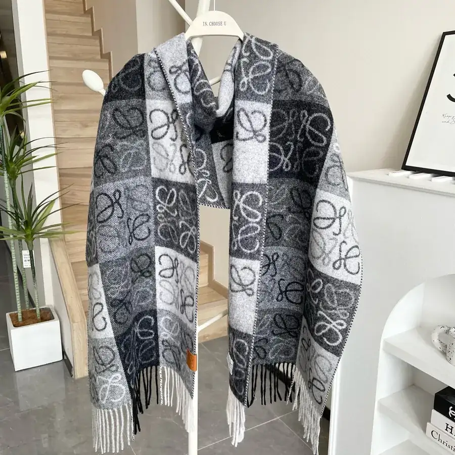 LW Stripe Scarf Luxury Brand, Classic Logo Design
