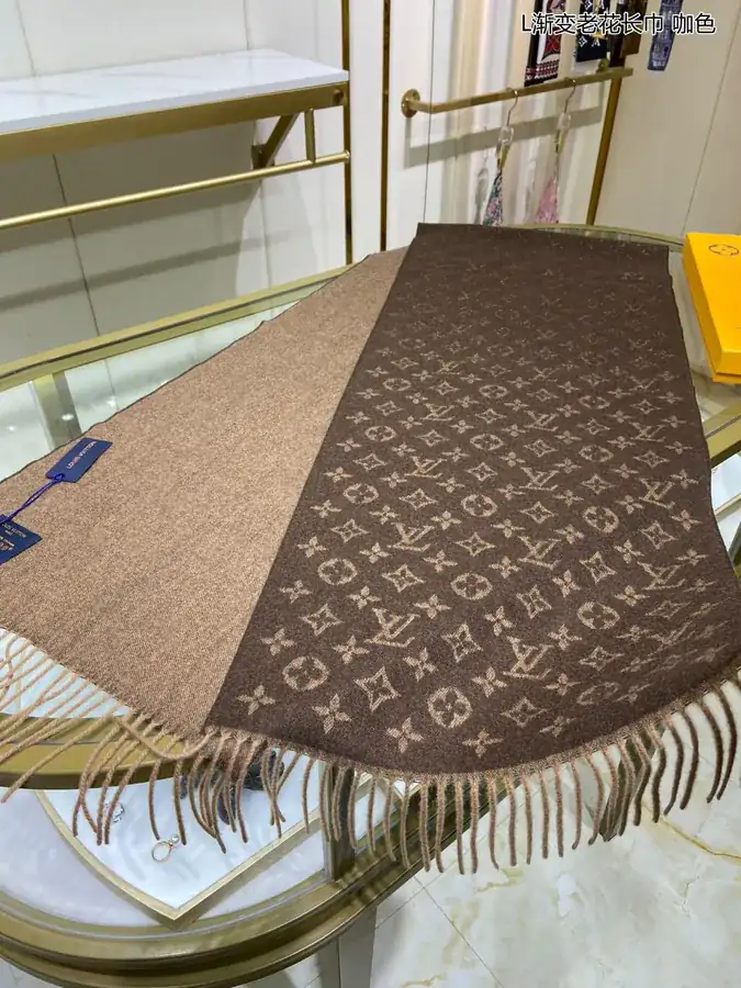 L Gradient Monogram Scarf Stylish and Sophisticated