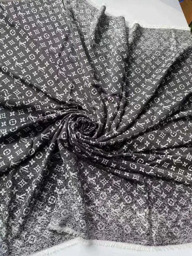 Luxury Shoulder Bag from Lu Jia, Featuring Gradient Monogram Pattern