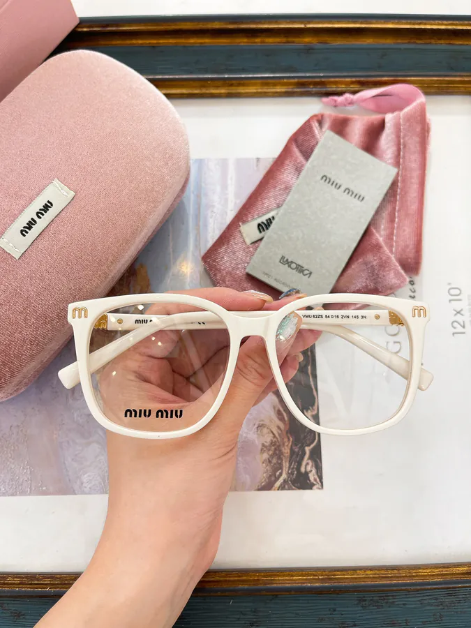 MIU MI* Sunglasses VMU 63ZS