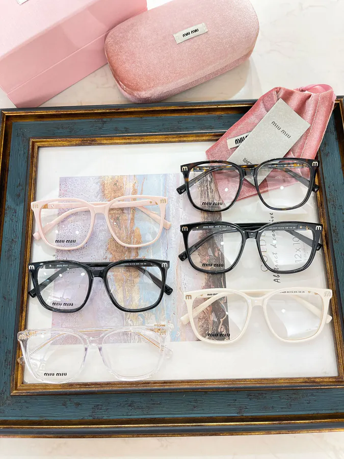 MIU MI* Sunglasses VMU 63ZS