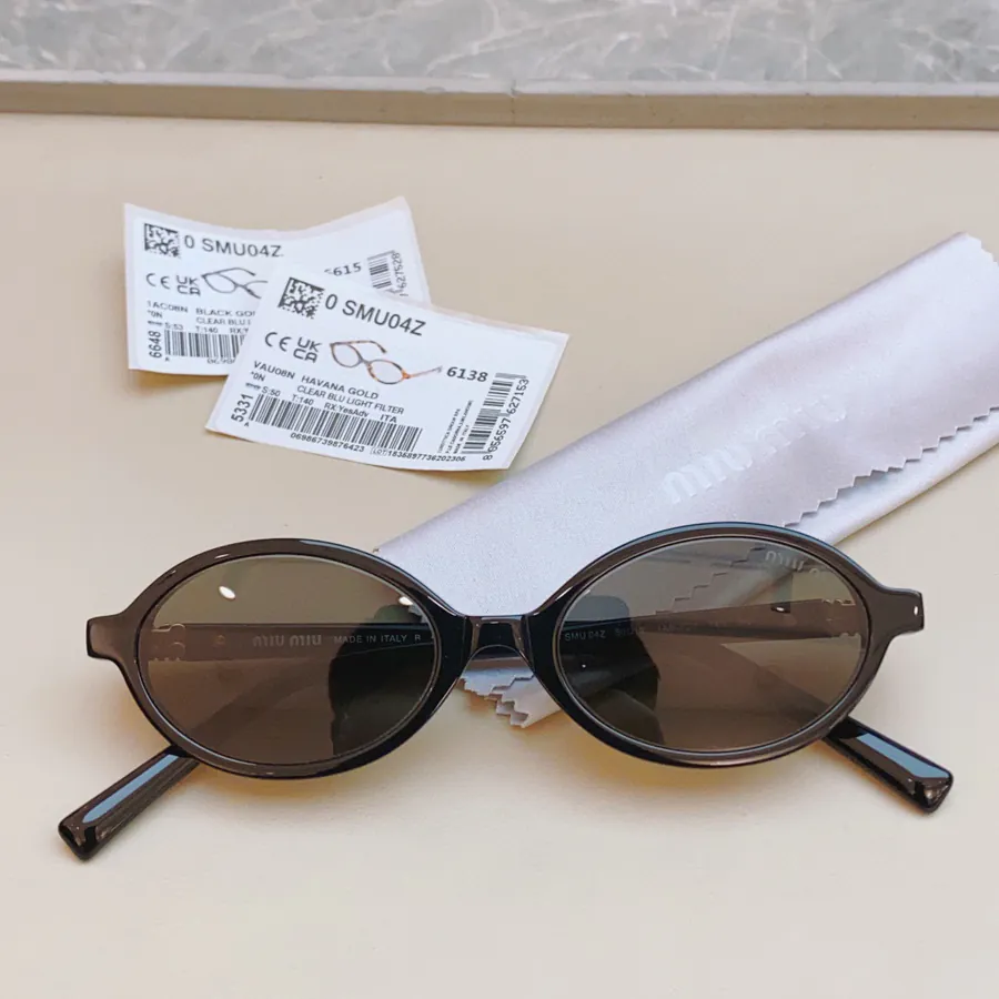 MIU MI* New Eyewear Model: SMU01X