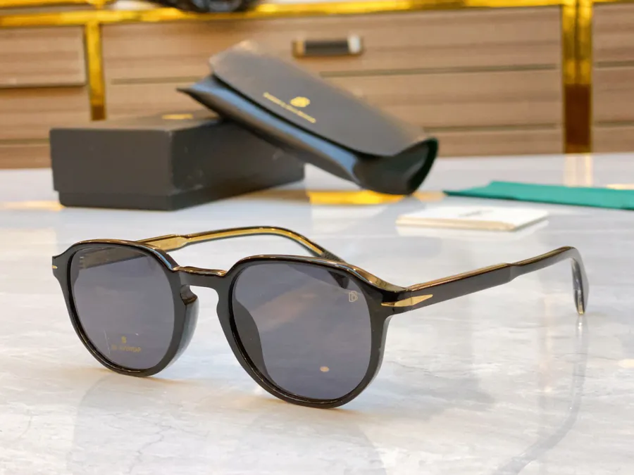 DAVID BECKHAM New Sunglasses