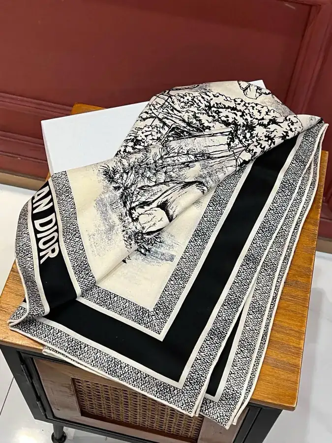 Voyage Ruffo Embroidered Scarf with Grained Calfskin Trim