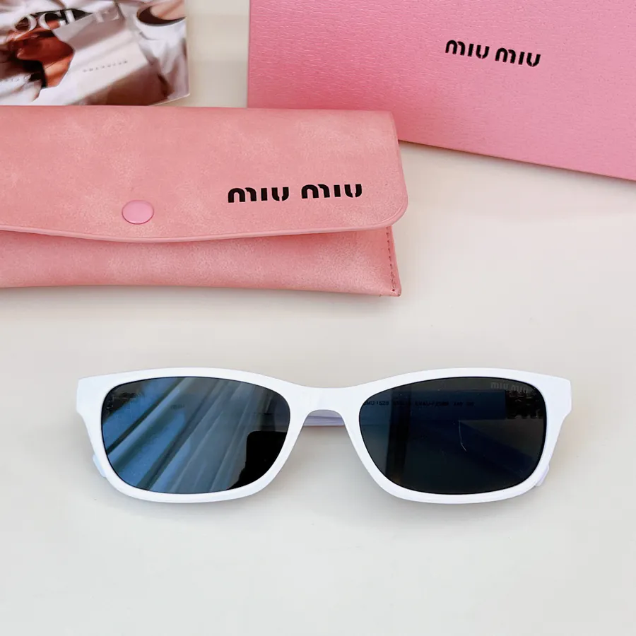 MIU MI* Bucket Bag