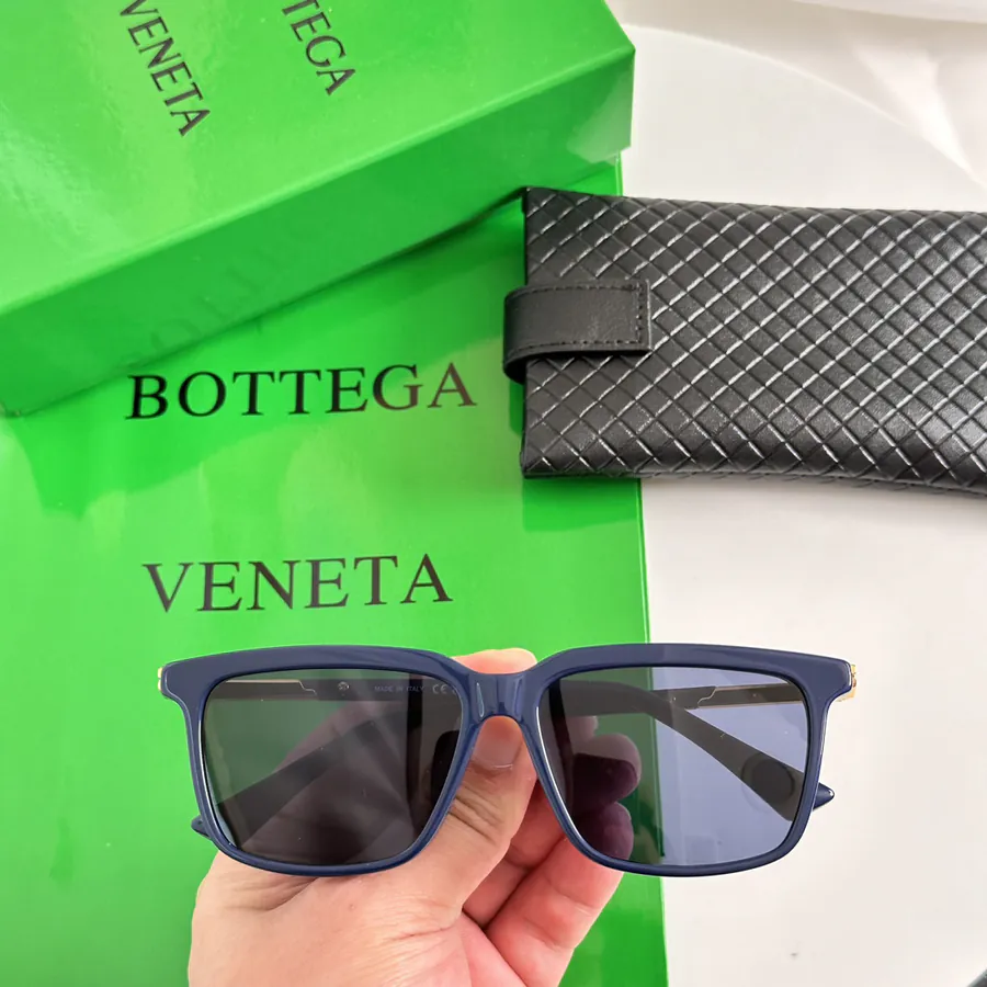 BOTTEGA VENET Bucket Bag