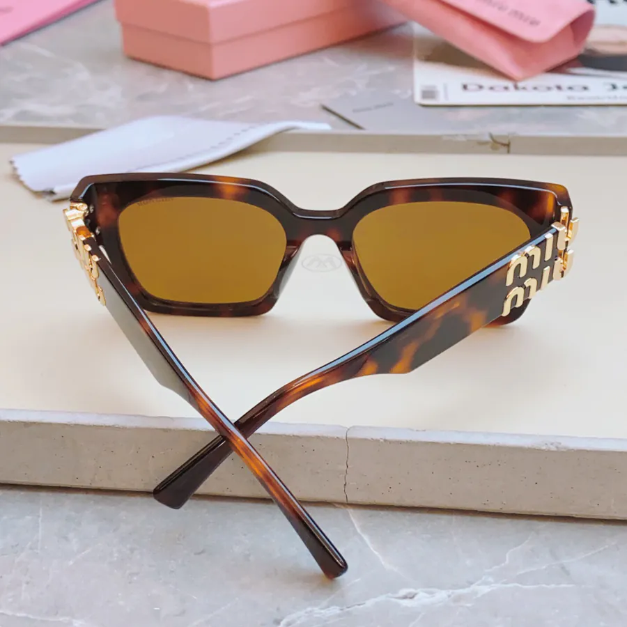 MIU MI* New Sunglasses VMU 04U