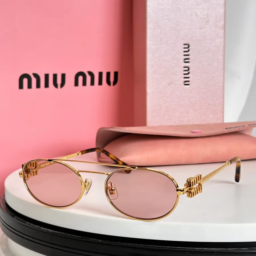 MIU MI* Bucket Bag