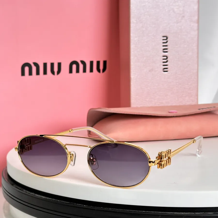 MIU MI* Bucket Bag