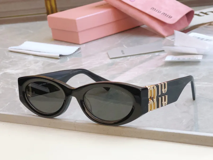 MIU MI* New Sunglasses in Monochrome