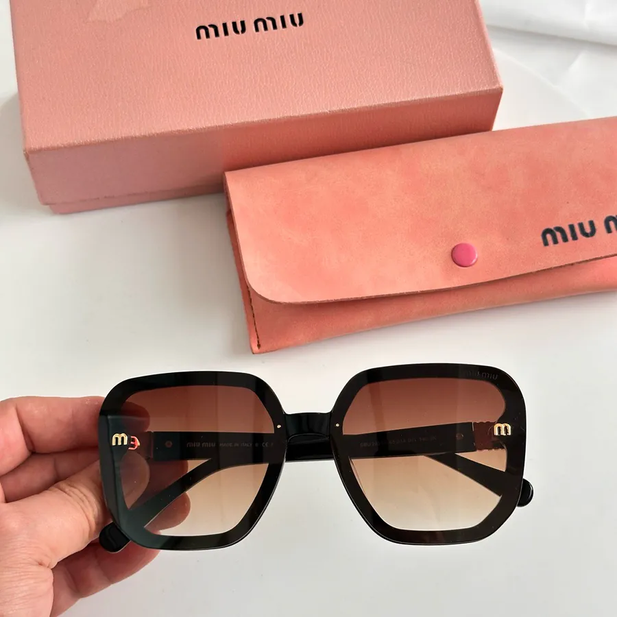 MIU MI* Bucket Bag