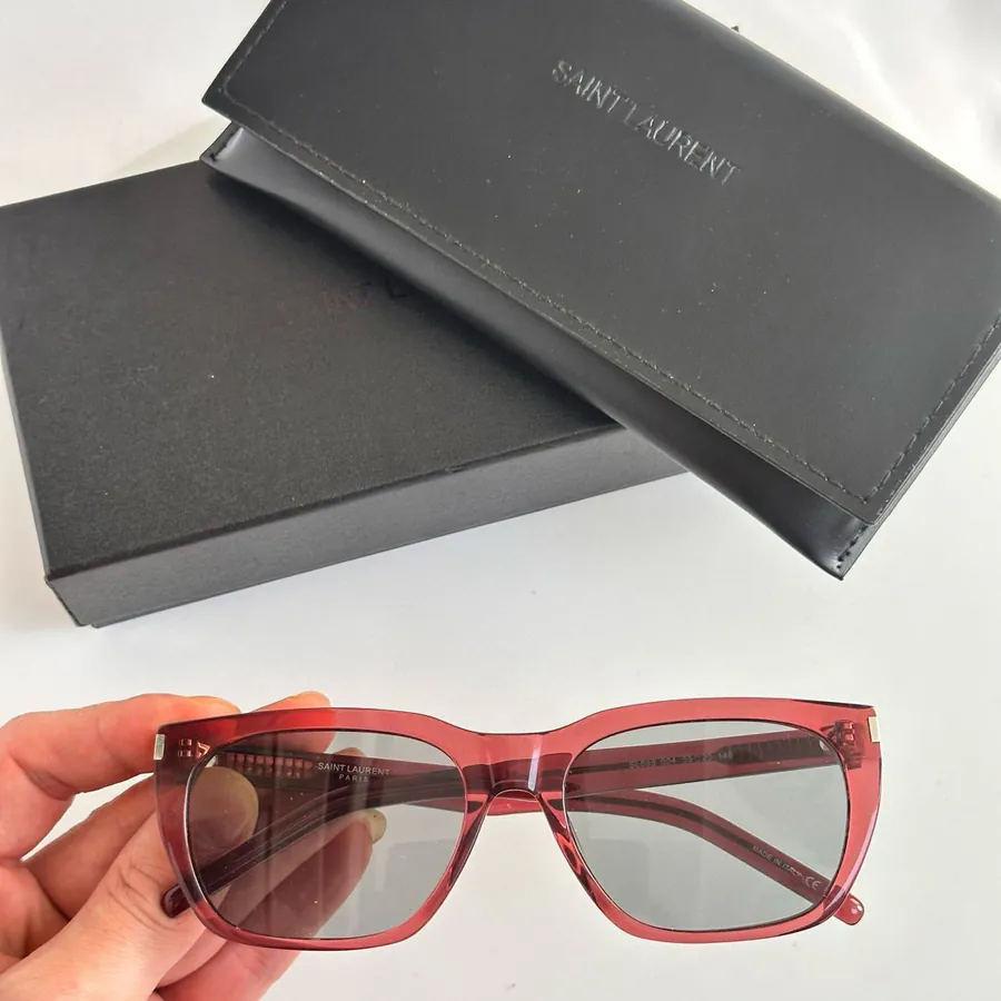 SAINT LAUREN SL598 Sleek and Modern Frame