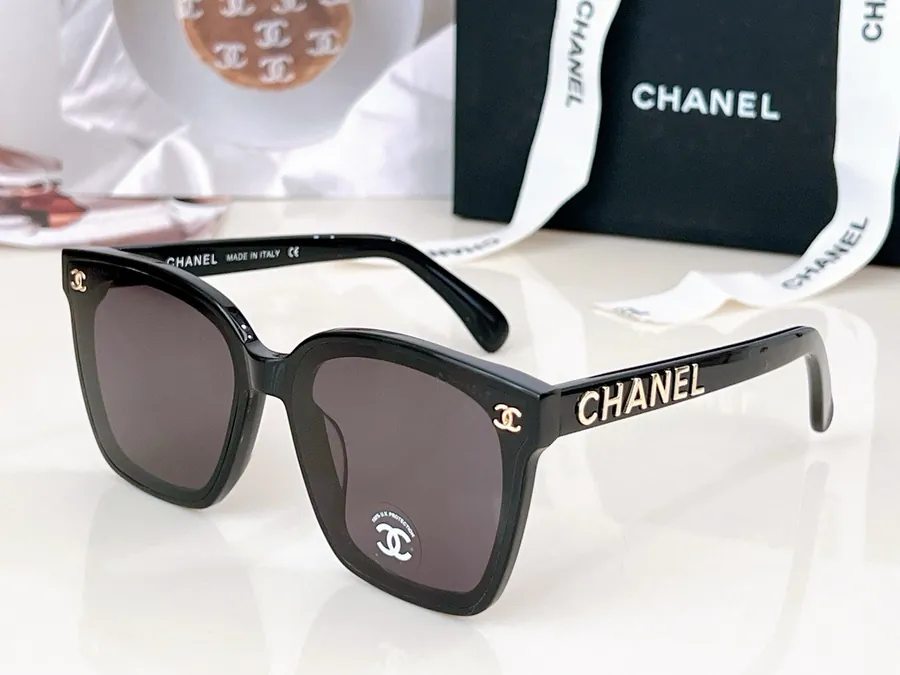 CHANEL 5421 Classic Color Eyeglasses