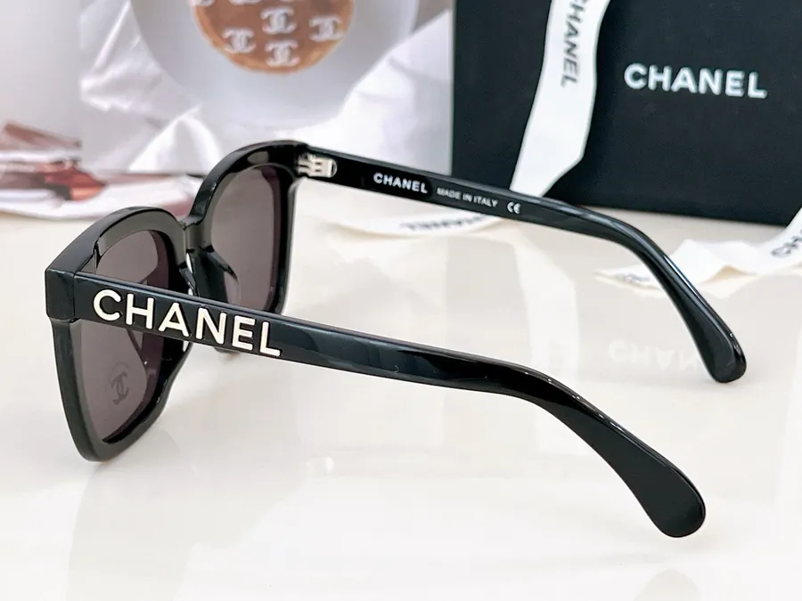 CHANEL 5421 Classic Color Eyeglasses
