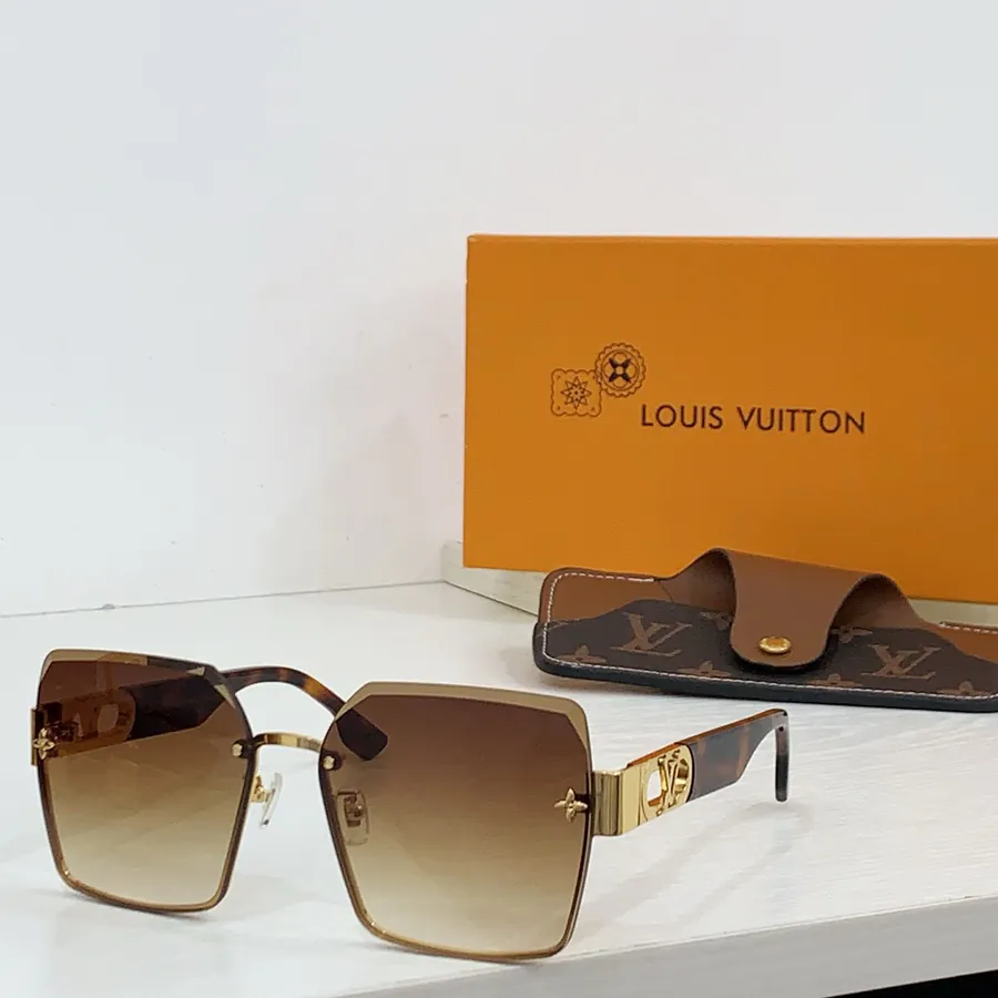Louis Vuitto Z1723E Wallet