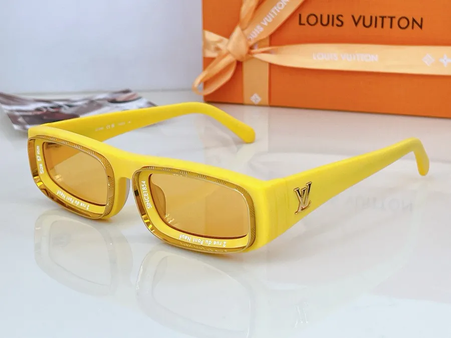 Louis Vuitto P155