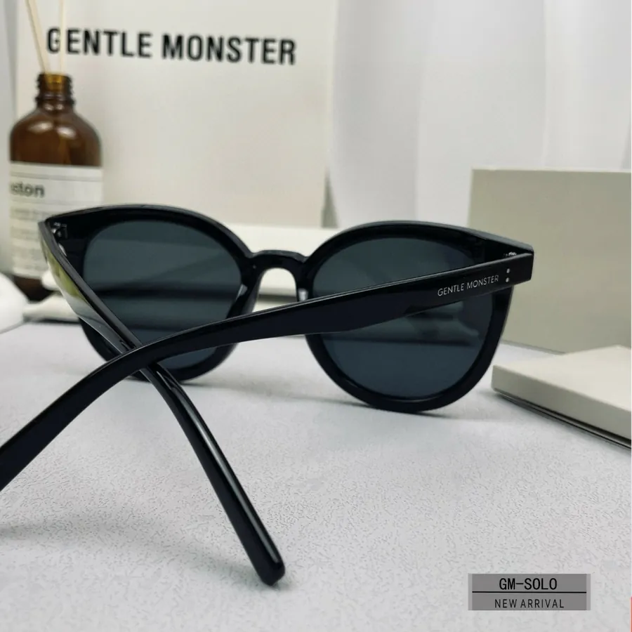 Gentle Monster Sunglasses Solo Frame, Tr Lightweight Material, Grained Calfskin