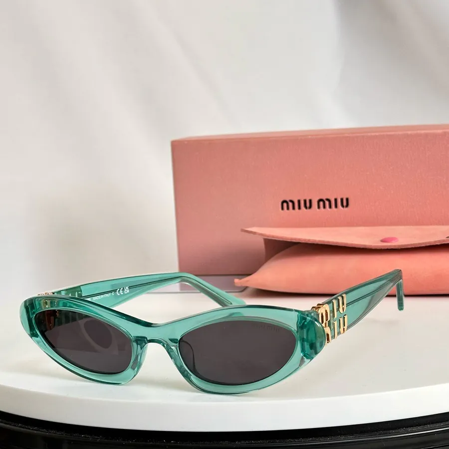 MIU MI* Bucket Bag