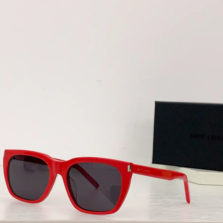 SAINT LAUREN SL598 Sleek and Modern Frame