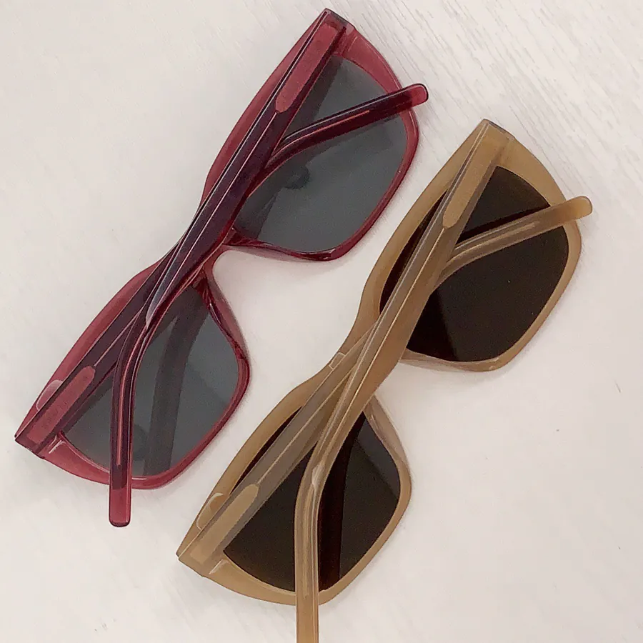 SAINT LAUREN SL598 Sleek and Modern Frame