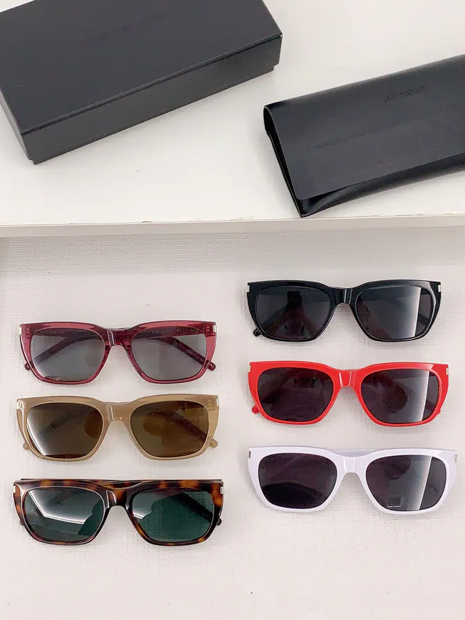 SAINT LAUREN SL598 Sleek and Modern Frame