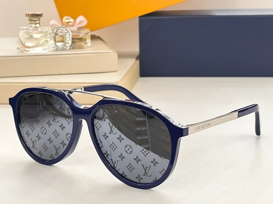 Louis Vuitto Z1877 Sunglasses with Elegance and Classic Design