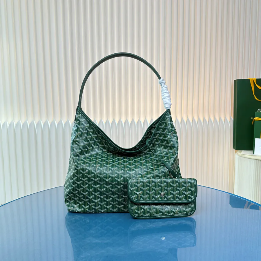 Goyard Bohème Hobo Bag Lightweight and Versatile