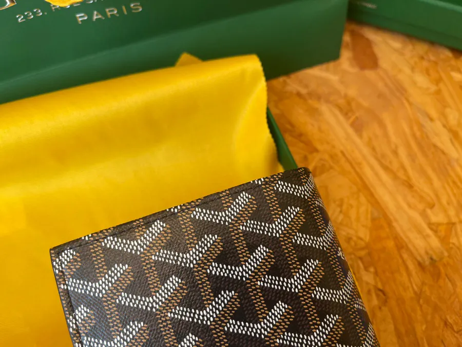 Goyard Multi Functional Wallet
