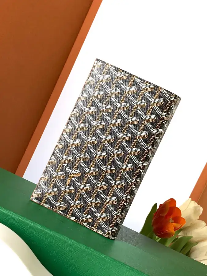 Goyard Multi functional Wallet