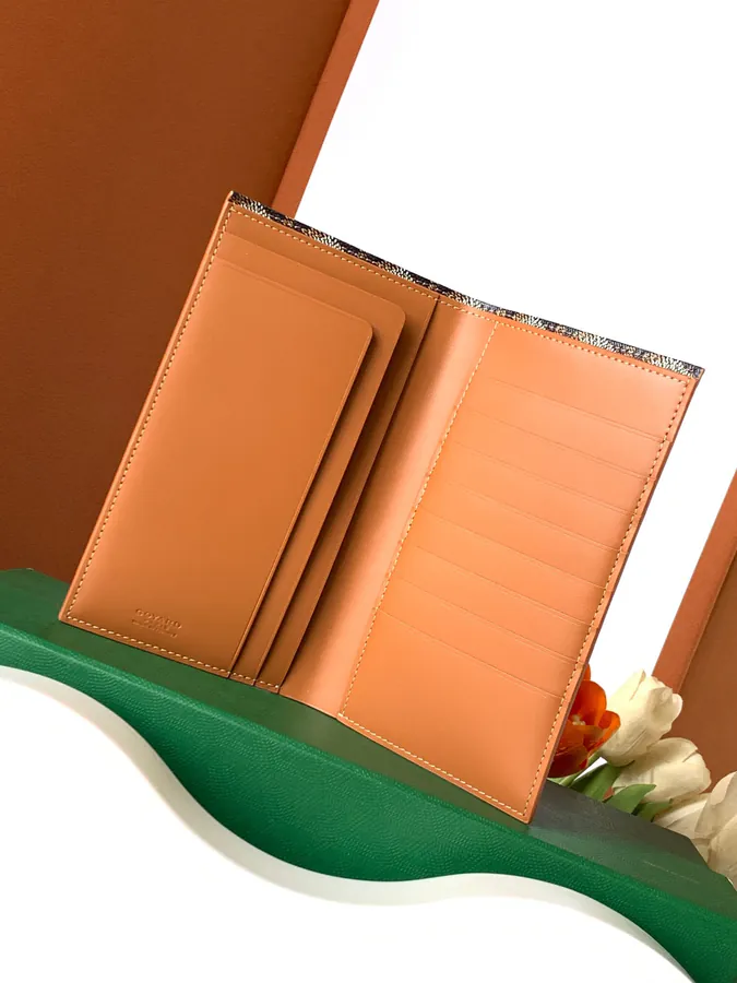 Goyard Multi functional Wallet