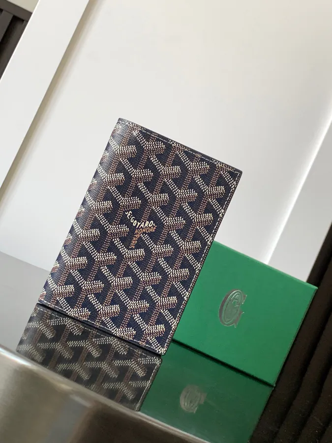 Grenelle Passport Holder Travel Essential