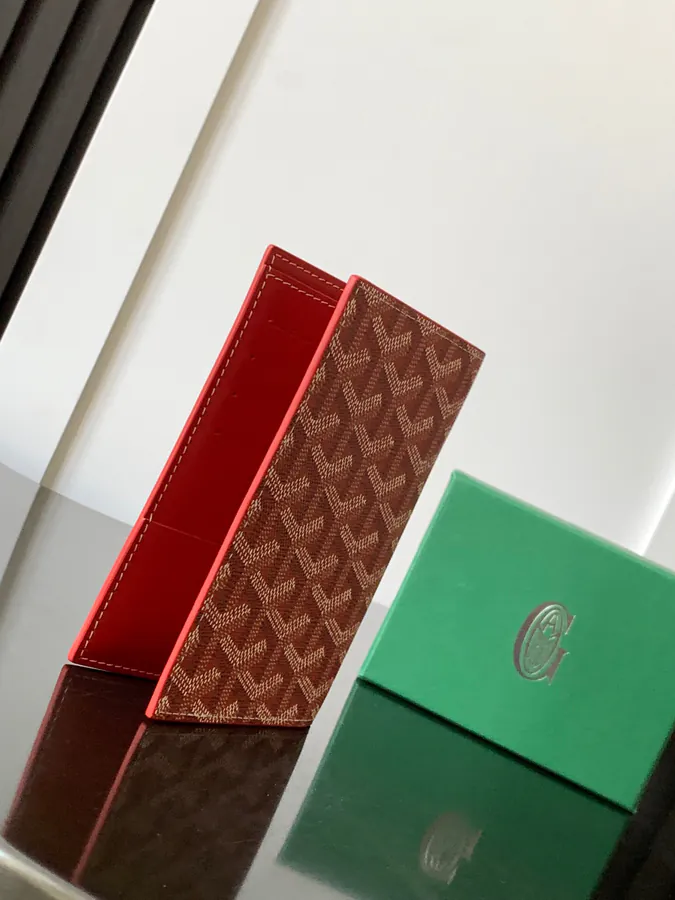 Grenelle Passport Holder Travel Essential