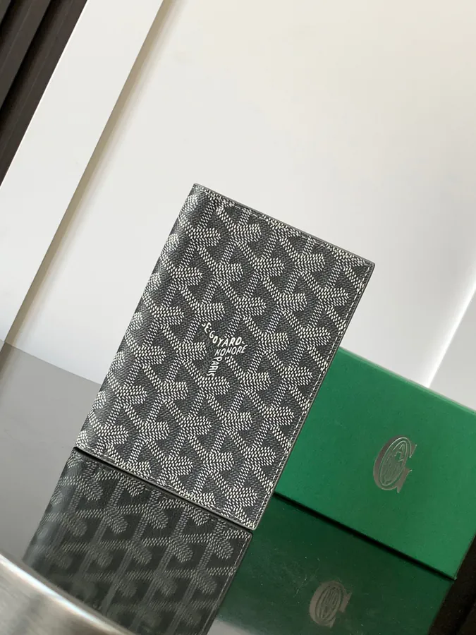 Grenelle Passport Holder Travel Essential