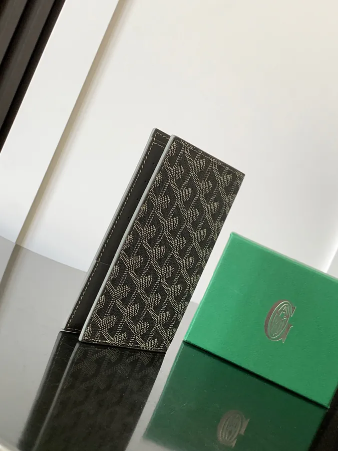 Grenelle Passport Holder Travel Essential