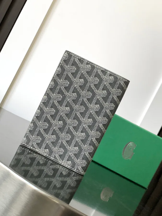 Grenelle Passport Holder Travel Essential