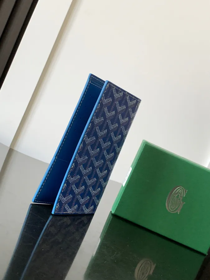 Grenelle Passport Holder Travel Essential