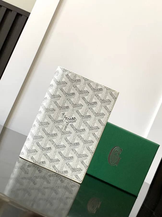 Grenelle Passport Holder Travel Essential