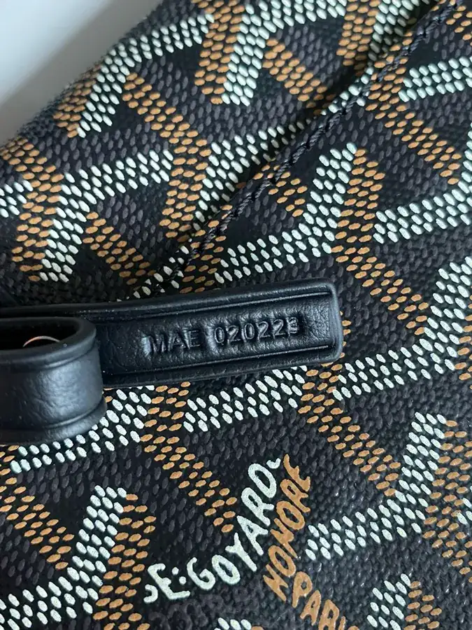 Goyard Hobo Shopping Bag with Artois Pattern and Meticulous Linen