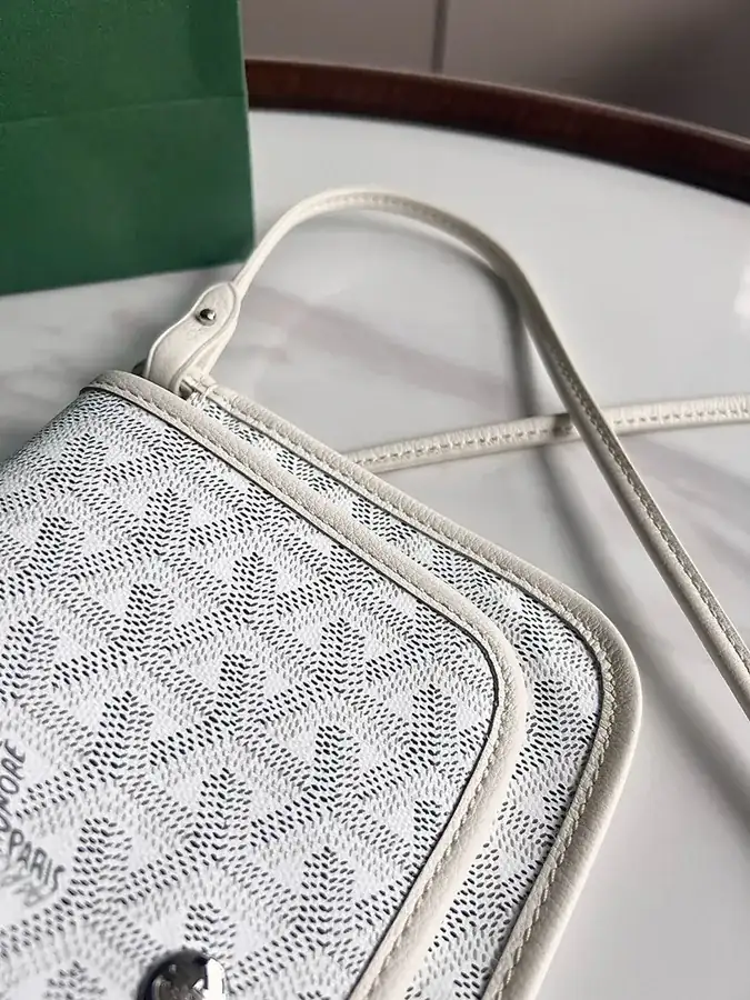 Goyard Envelope Bag Premium Italian Calfskin, Adjustable Strap, Daily Use