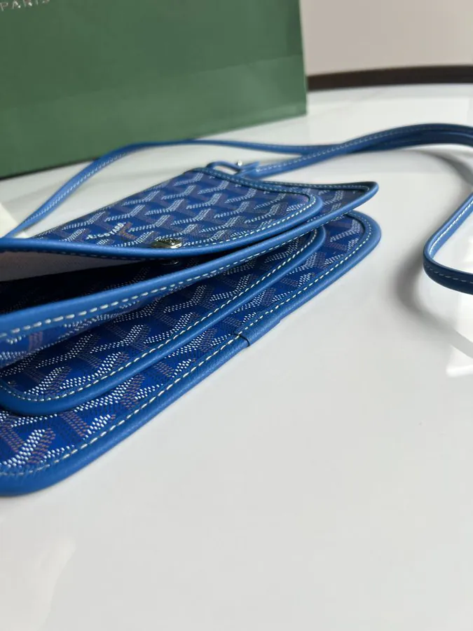 Goyard Envelope Bag Premium Italian Calfskin, Adjustable Strap, Versatile Carry