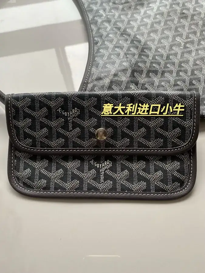 Goyard Hobo Shopping Bag with Artois Pattern and Canvas Lining