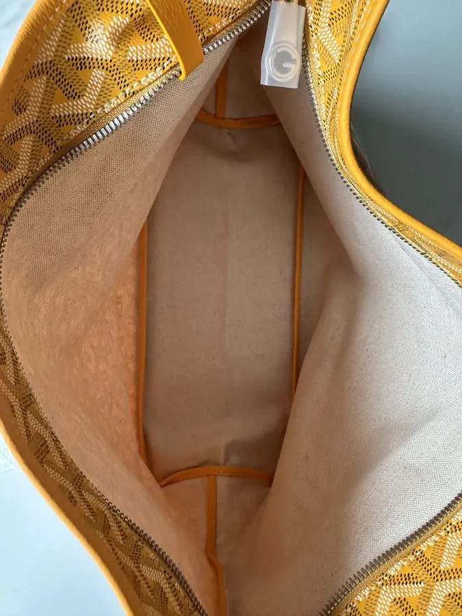 Goyard Hobo Shopping Bag with Artois Pattern and Meticulous Linen