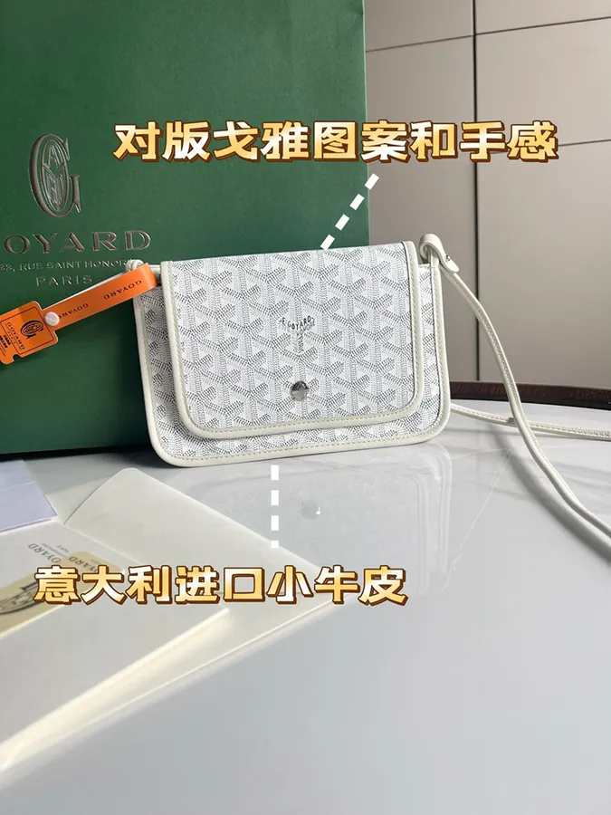 Goyard Envelope Bag Premium Italian Calfskin, Adjustable Strap, Versatile Carry
