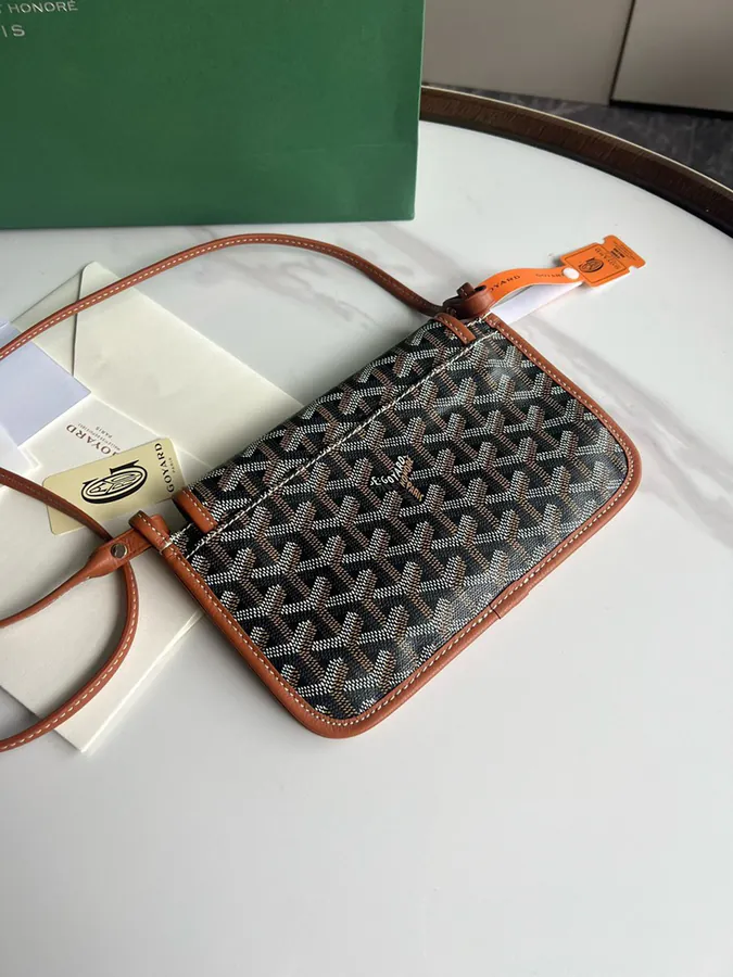 Goyard Envelope Bag Premium Italian Calfskin, Adjustable Strap, Versatile Design