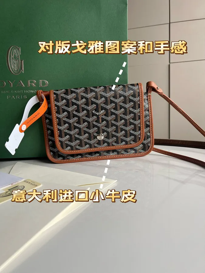 Goyard Envelope Bag Premium Italian Calfskin, Adjustable Strap, Versatile Carry