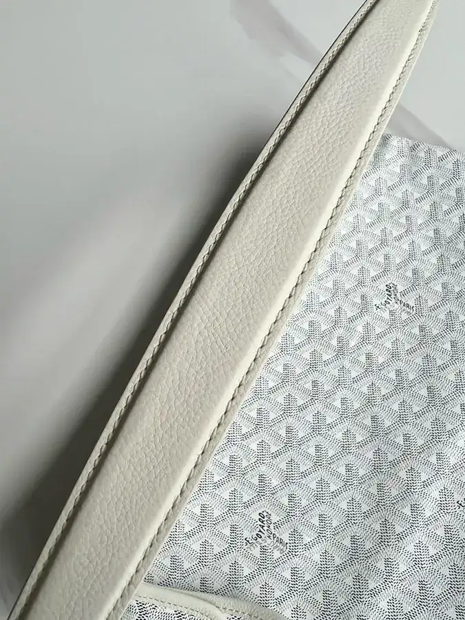 Goyard Hobo Shopping Bag