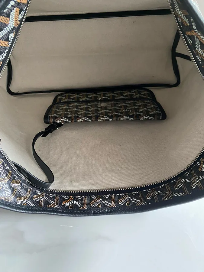 Goyard Hobo Shopping Bag with Artois Pattern and Canvas Lining