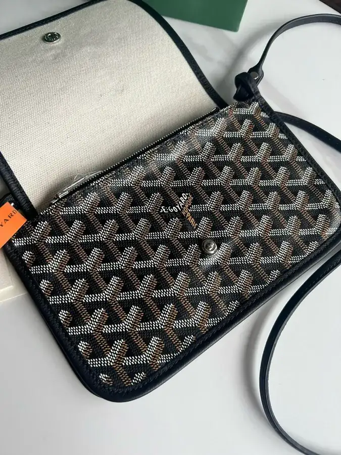 Goyard Envelope Bag Premium Italian Calfskin, Adjustable Strap, Daily Use