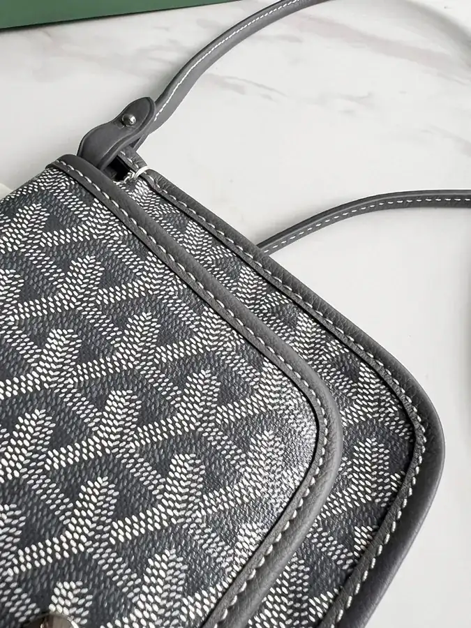 Goyard Envelope Bag Premium Italian Calfskin, Lightweight and Versatile