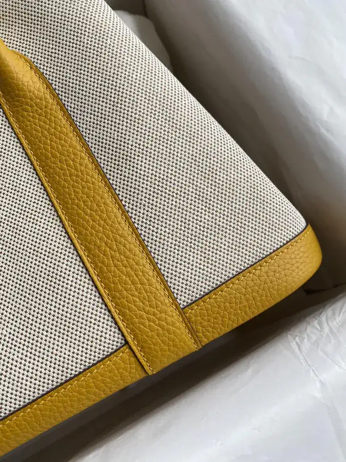 P950 Garden Party Garden Bag Semi Handmade, Amber Yellow